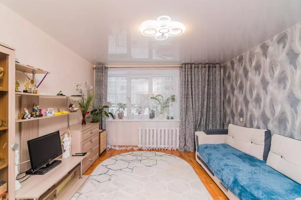 3-к кв. Пермский край, Пермь ул. Героев Хасана, 159 (67.5 м) - Фото 0