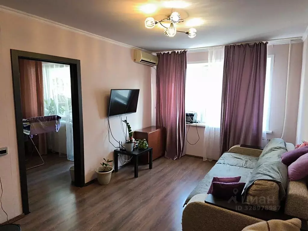 3-к кв. Самарская область, Самара ул. Челюскинцев, 10 (55.0 м) - Фото 1