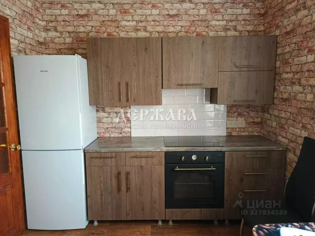 1-к кв. Белгородская область, Старый Оскол Макаренко мкр, 4 (39.0 м) - Фото 1