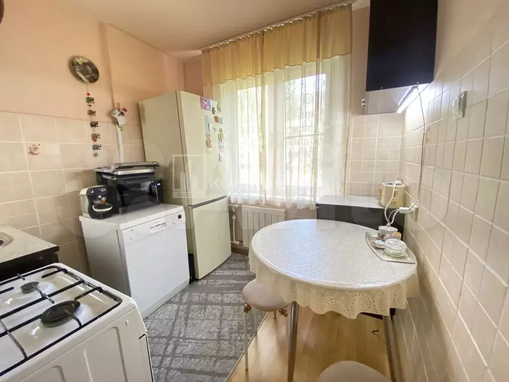 2-к. квартира, 48 м, 1/5 эт. - Фото 0