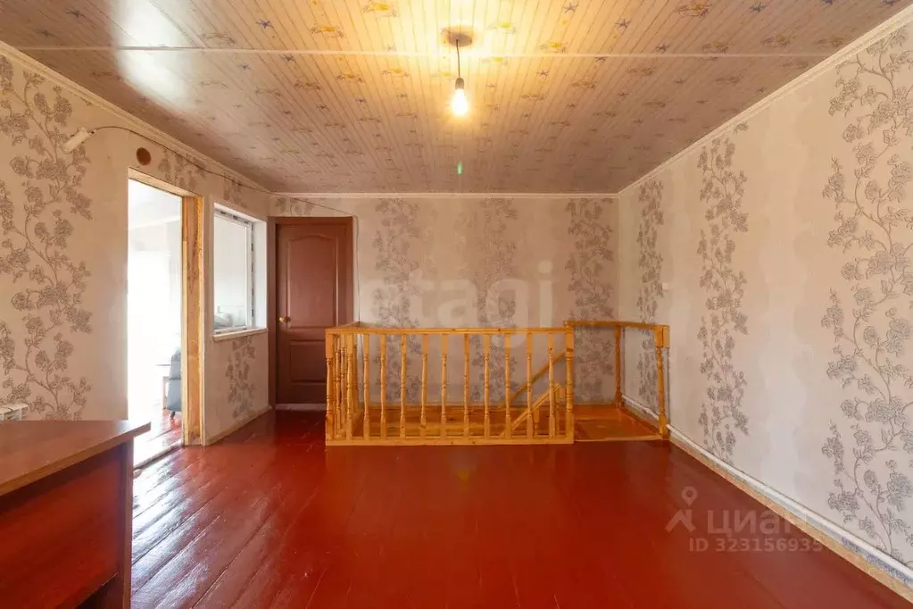 Дом в Красноярский край, Красноярск Рейдовая ул., 27А/633 (139 м) - Фото 0