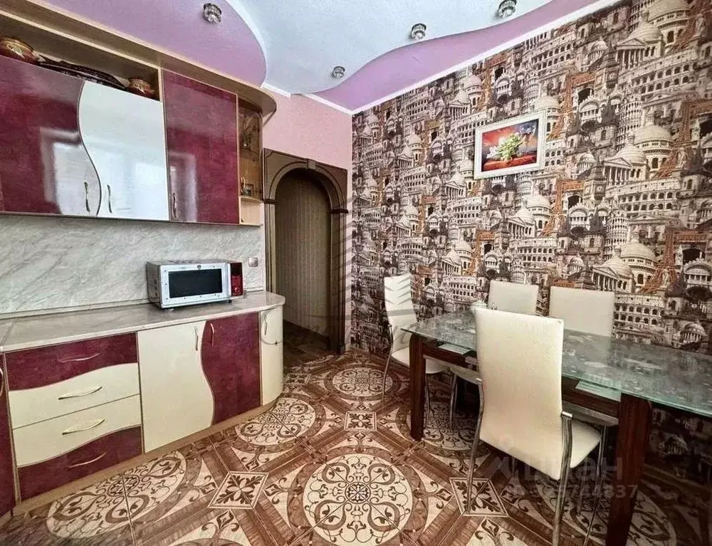 2-к кв. Белгородская область, Старый Оскол Степной мкр, 6 (68.0 м) - Фото 1