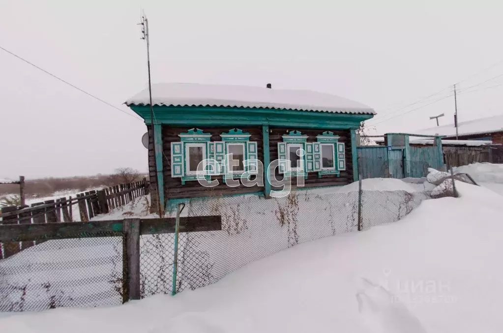 Дом в Курганская область, Шадринский муниципальный округ, с. ... - Фото 0