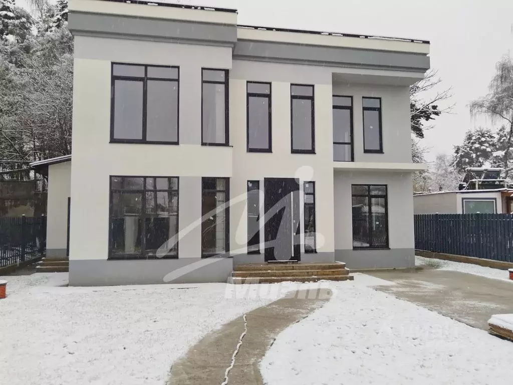 Дом в Московская область, Мытищи городской округ, д. Новоалександрово ... - Фото 1