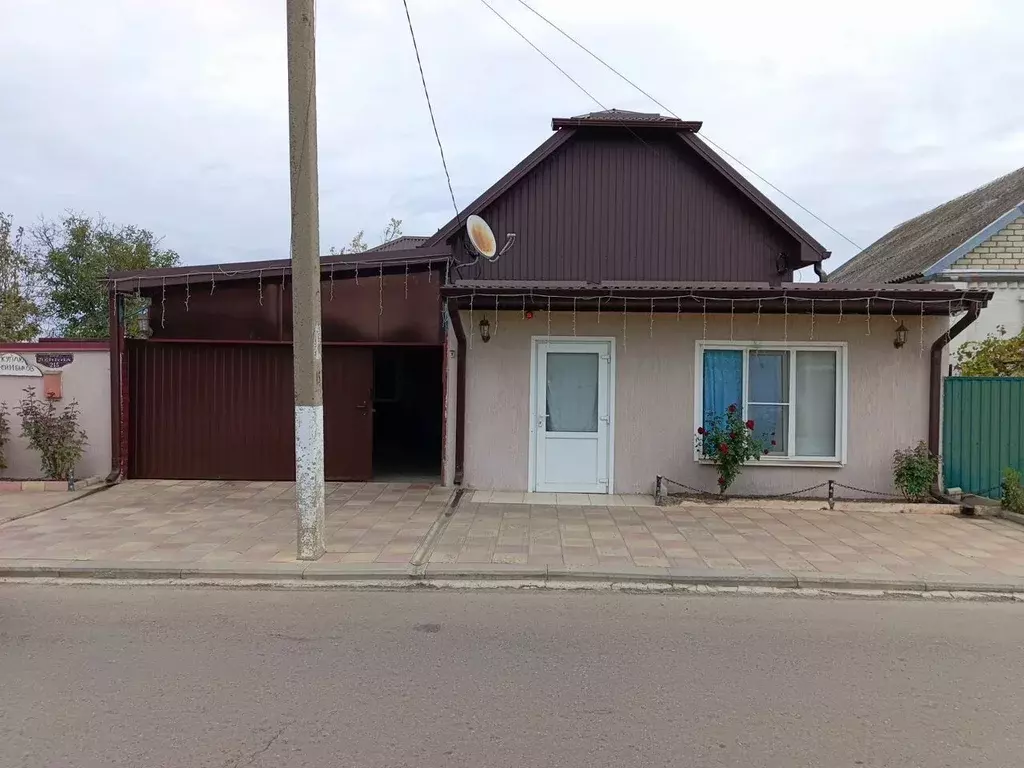 Дом в Краснодарский край, Новокубанский район, Бесскорбненское с/пос, ... - Фото 2