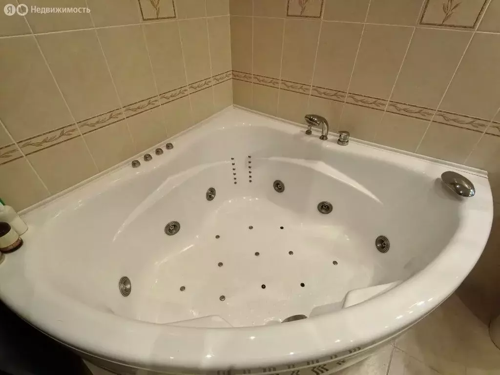 3-комнатная квартира: Пермь, улица Ленина, 102 (88 м) - Фото 1