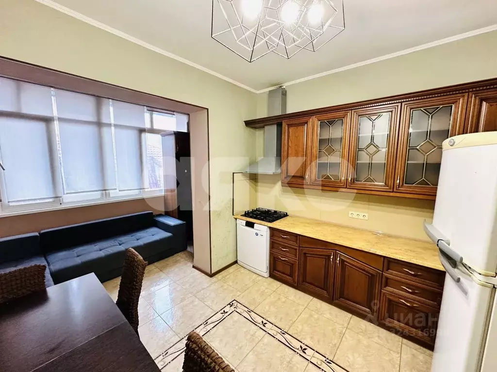 2-к кв. Краснодарский край, Сочи Мамайка мкр, ул. Волжская, 46 (70.4 ... - Фото 1