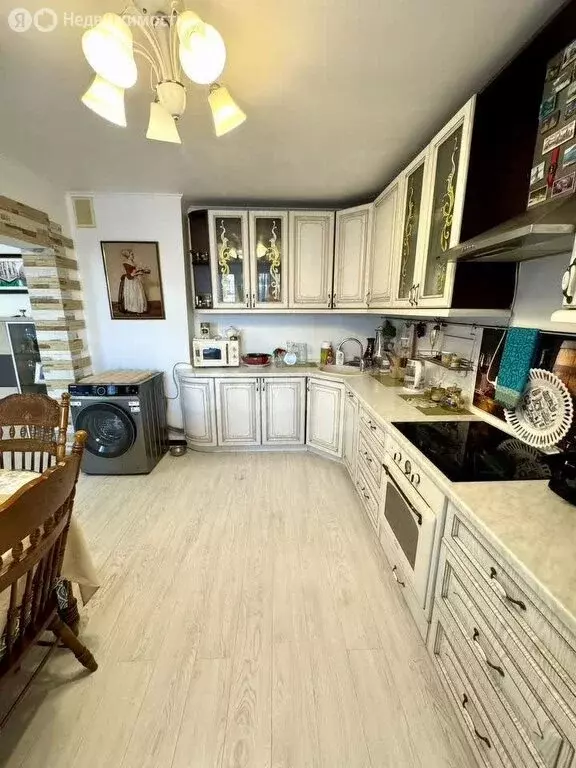 4-комнатная квартира: Улан-Удэ, улица Борсоева, 33 (113 м) - Фото 0