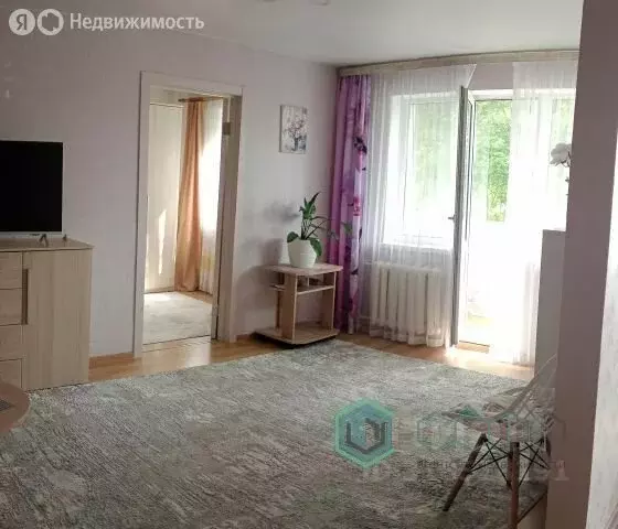 2-комнатная квартира: Калининград, улица Сергеева, 53 (46 м) - Фото 0
