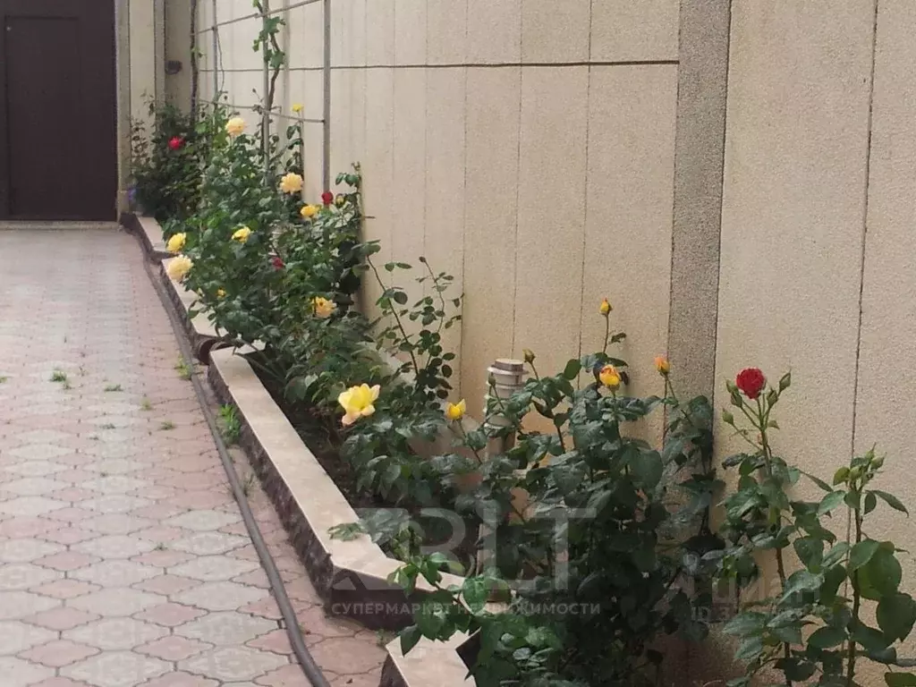 Дом в Дагестан, Махачкала ул. Джамала Далгата, 10 (310 м) - Фото 2