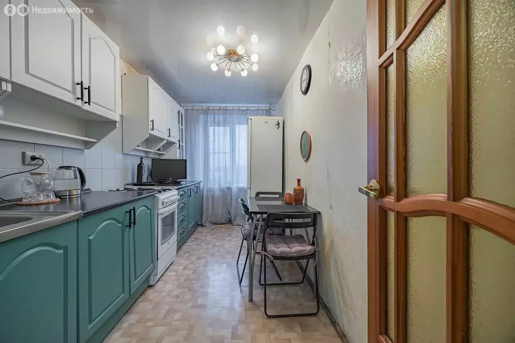 3-комнатная квартира: Нижний Новгород, Совнаркомовская улица, 34 (60.3 ... - Фото 2