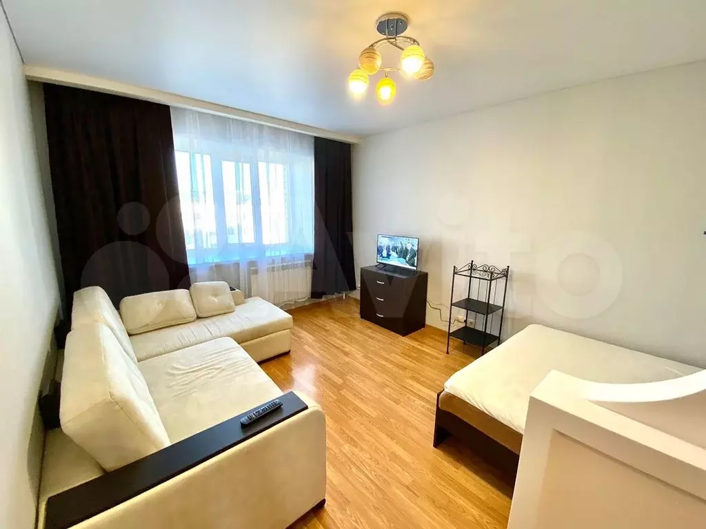 1-к. квартира, 40 м, 6/10 эт. - Фото 1