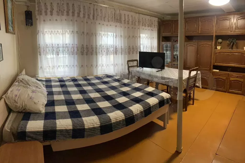 Комната 37 м в 1-к., 1/1 эт. - Фото 0