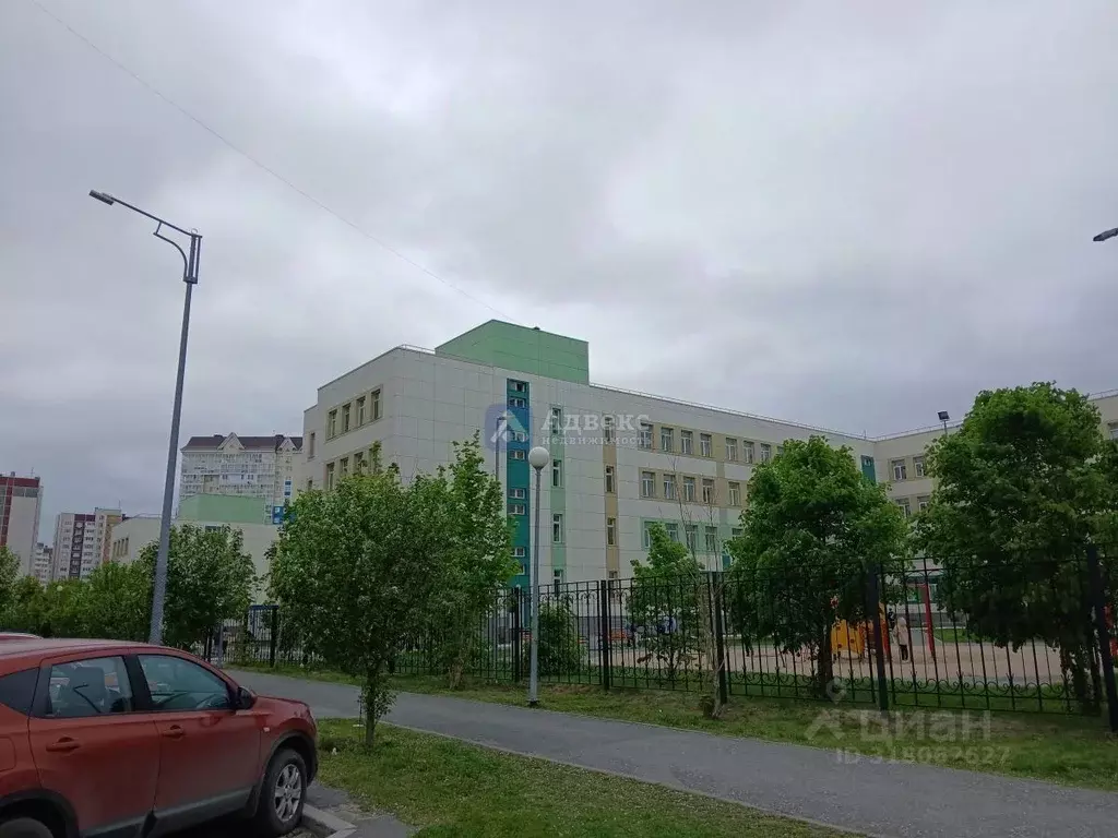 3-к кв. Тюменская область, Тюмень ул. Николая Зелинского, 24 (77.5 м) - Фото 1