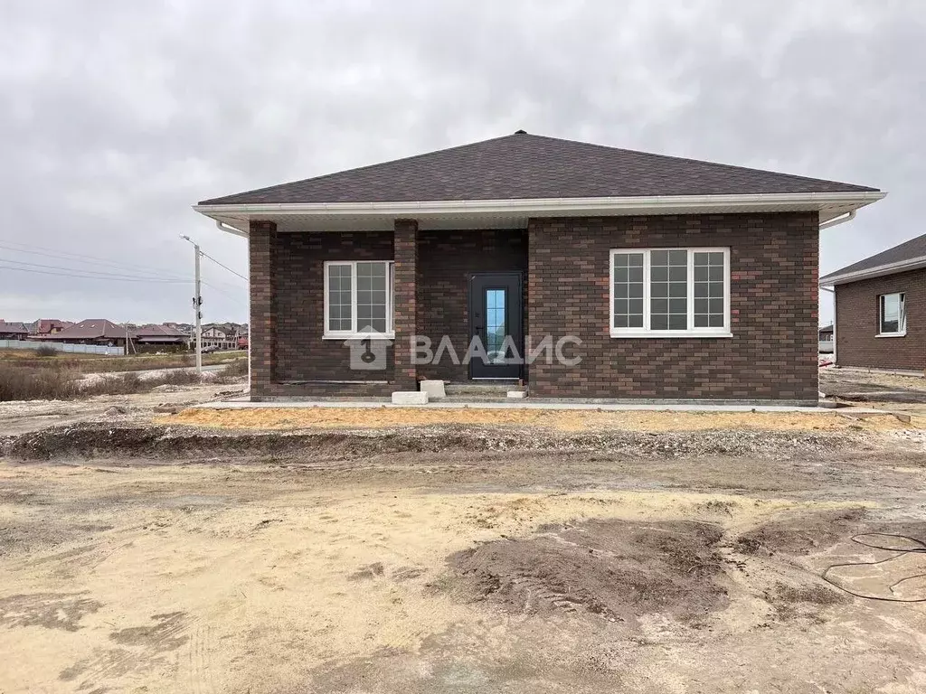 Дом в Белгородская область, Старый Оскол просп. Александра Невского, ... - Фото 2