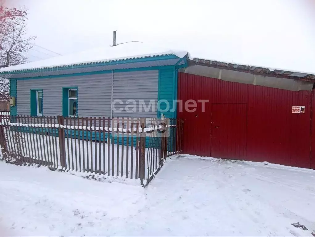 Дом в Алтайский край, Бийск городской округ, пос. Нагорный ул. ... - Фото 1