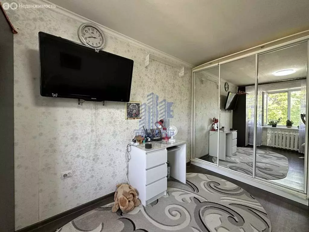 1к в 10-комнатной квартире (18.1 м) - Фото 1