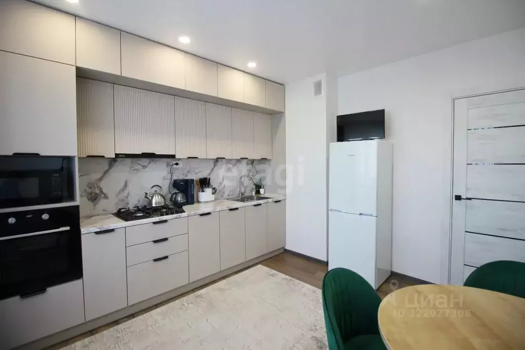 2-к кв. Ульяновская область, Ульяновск Отрадная ул., 79 (62.5 м) - Фото 0