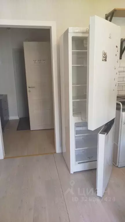 Студия Москва пос. Коммунарка, ул. Бачуринская, 13 (24.0 м) - Фото 2