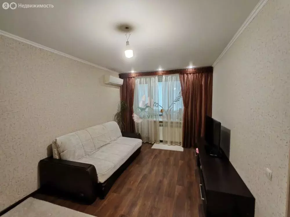 1-комнатная квартира: Саратов, улица имени П.Ф. Батавина, 9А (36.8 м) - Фото 1