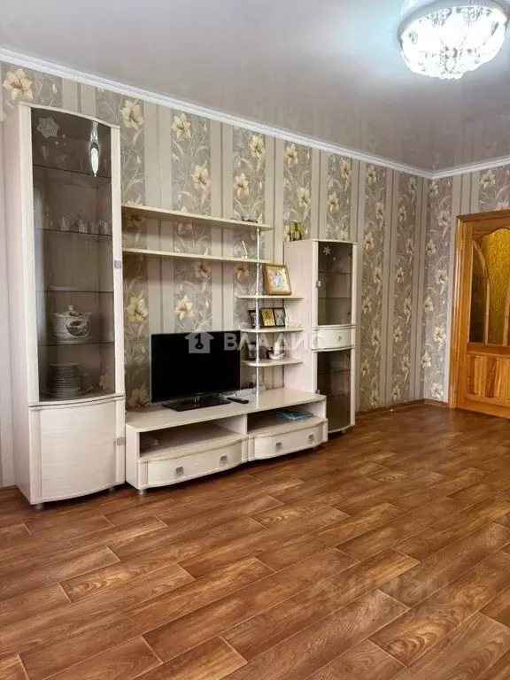 3-к кв. Белгородская область, Старый Оскол Восточный мкр, 8 (63.7 м) - Фото 2