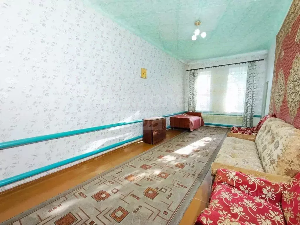 Дом в Оренбургская область, Переволоцкий район, с. Родничный Дол ... - Фото 1