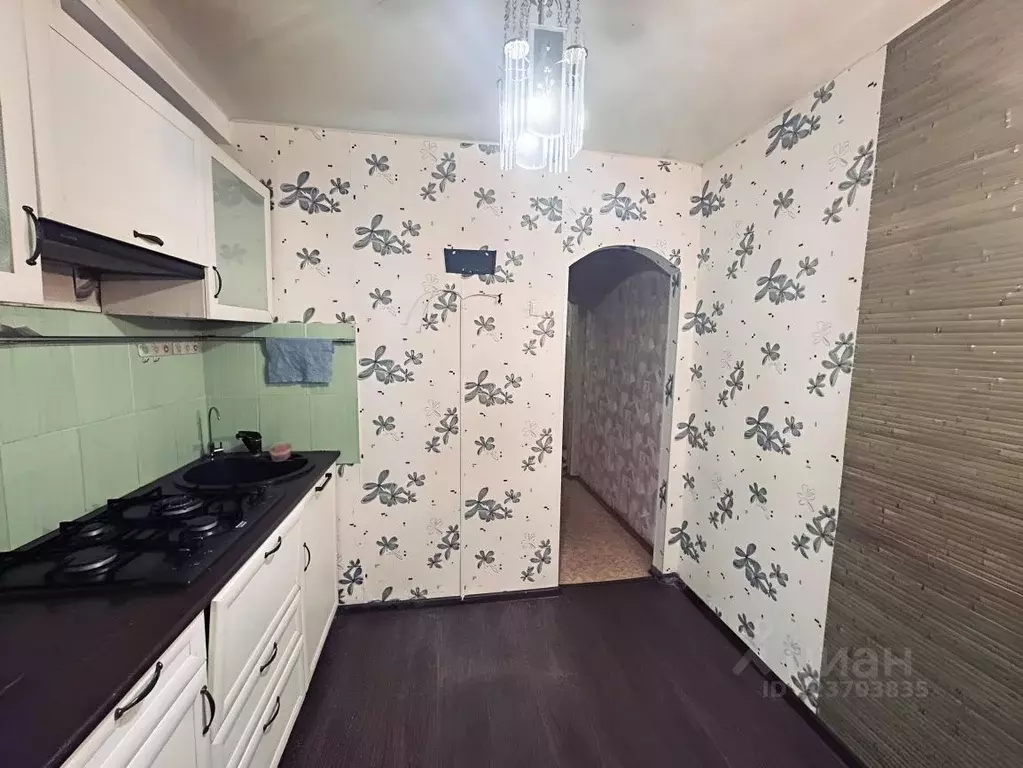 2-к кв. Архангельская область, Архангельск ул. Выучейского, 55к1 (41.0 ... - Фото 2