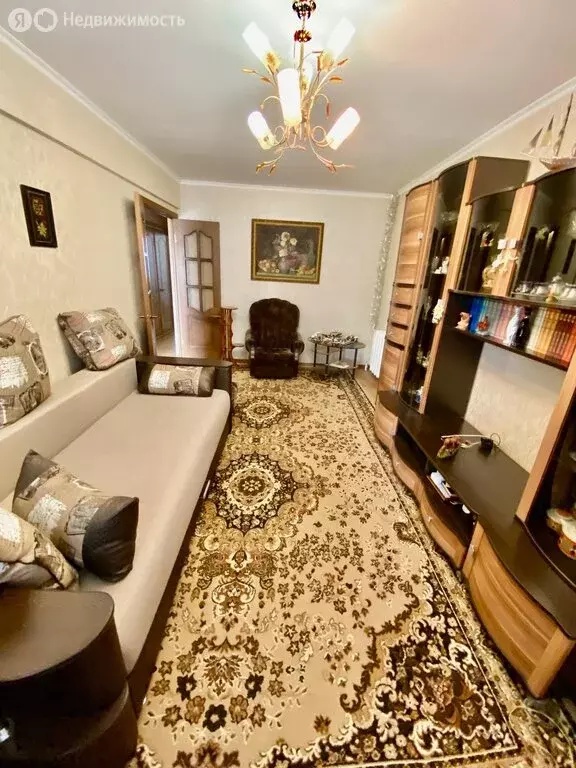 3-комнатная квартира: Ефремов, улица Короткова, 1 (61.2 м) - Фото 1