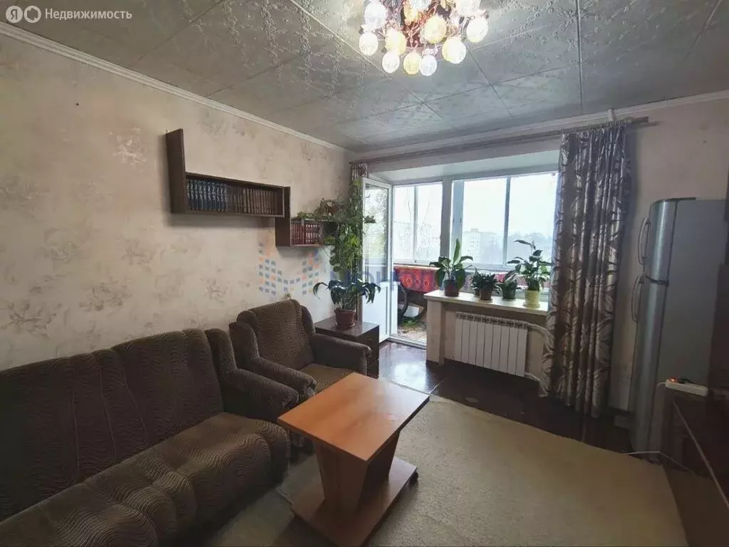 3-комнатная квартира: Киров, улица Кольцова, 18 (62.2 м) - Фото 0