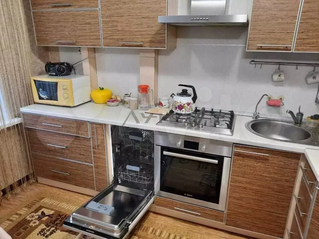 3-к. квартира, 58 м, 1/5 эт. - Фото 1