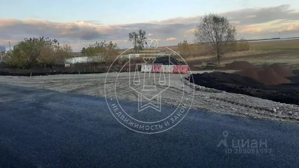 Участок в Татарстан, Лаишевский район, Рождественское с/пос, с. ... - Фото 1