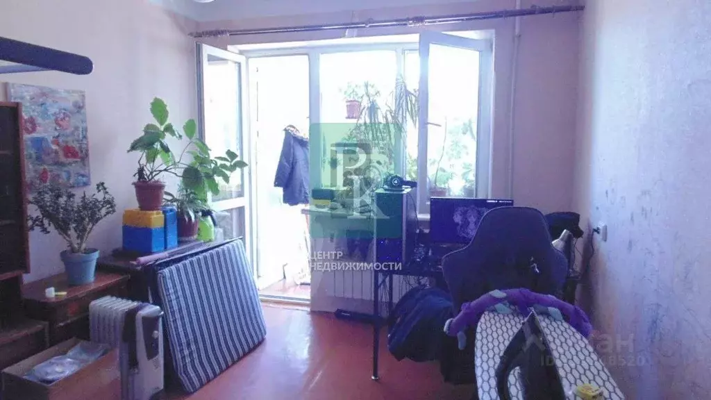 2-к кв. Севастополь ул. Репина, 8 (48.2 м) - Фото 0