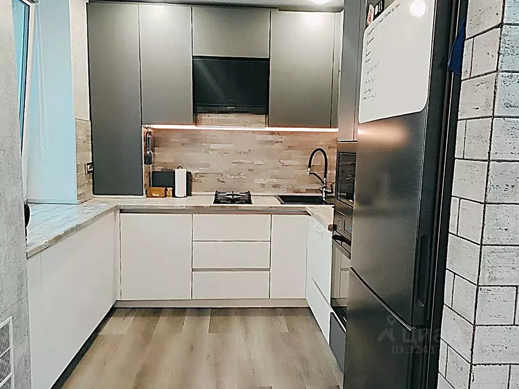 2-к кв. Мурманская область, Мурманск ул. Академика Книповича, 53 (43.5 ... - Фото 1