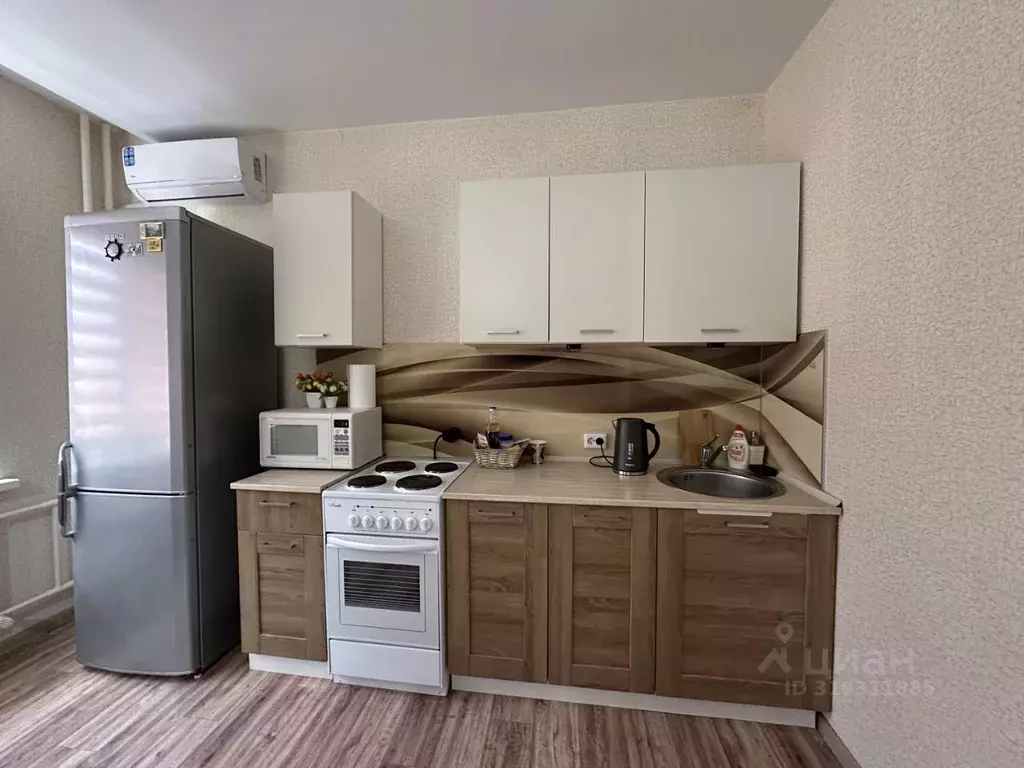 Студия Ростовская область, Ростов-на-Дону пер. Андреева, 8 (28.0 м) - Фото 0