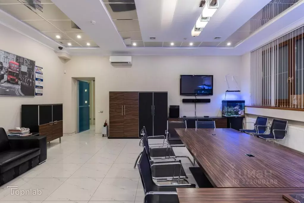 Офис в Санкт-Петербург Нейшлотский пер., 11к1 (272 м) - Фото 1