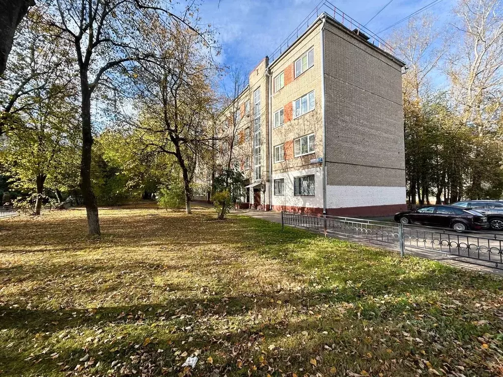 3-к кв. Московская область, Наро-Фоминск ул. Шибанкова, 17 (61.8 м) - Фото 0