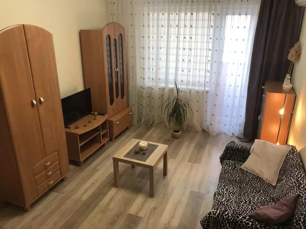 1-к кв. Волгоградская область, Волгоград ул. Репина, 66 (38.0 м) - Фото 2