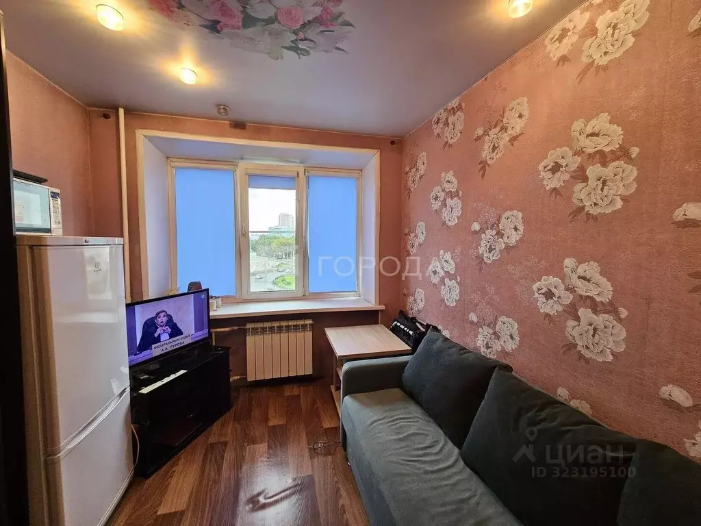 Комната Кемеровская область, Новокузнецк просп. Строителей, 45 (15.1 ... - Фото 1