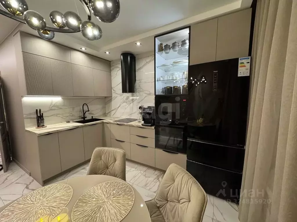 3-к кв. Иркутская область, Иркутск Дальневосточная ул., 166 (91.1 м) - Фото 2