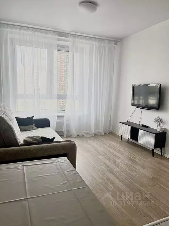 2-к кв. Московская область, Одинцово ул. Рябиновая, 1к1 (58.0 м) - Фото 1