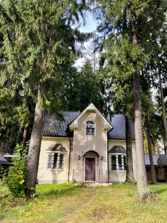 Дом в Ленинградская область, Всеволожск Константиновская ул., 188А ... - Фото 1