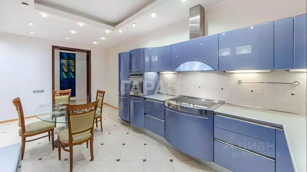 4-к кв. Москва Мосфильмовская ул., 70 (220.0 м) - Фото 1