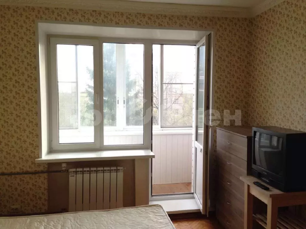 Продается комната в 3-комнатной квартире - Фото 1