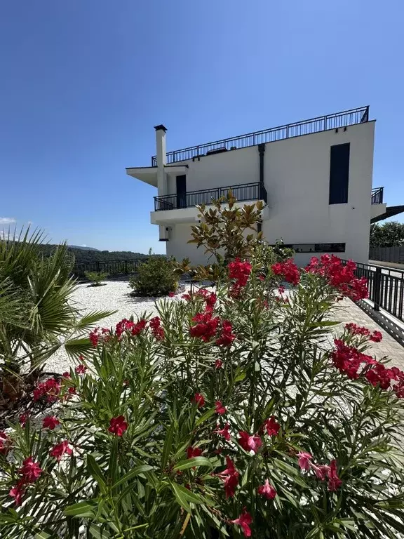 Дом в Краснодарский край, Сочи Мамайка мкр, ул. Плеханова (700 м) - Фото 1