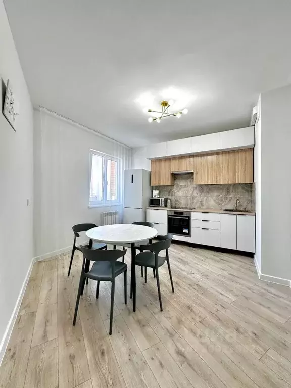 1-к кв. Бурятия, Улан-Удэ ул. Смолина, 54Б (50.0 м) - Фото 2