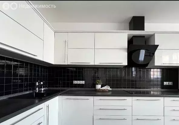 4-комнатная квартира: Ростов-на-Дону, улица Тельмана, 128 (108 м) - Фото 0