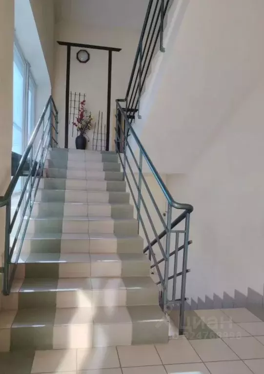 Офис в Калмыкия, Элиста Республиканская ул., 39 (20 м) - Фото 2