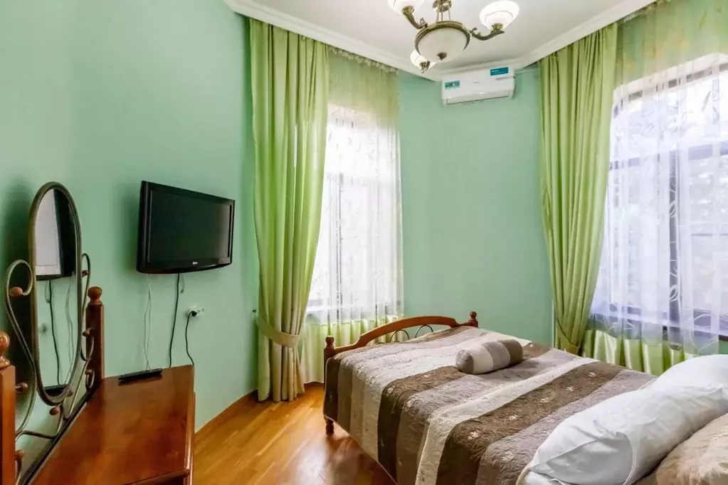 Комната Ставропольский край, Кисловодск просп. Ленина, 16 (28.0 м) - Фото 1