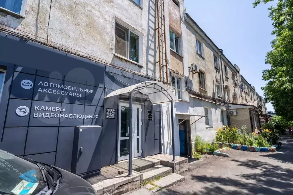 Продам торговое помещение, 84.7 м - Фото 1