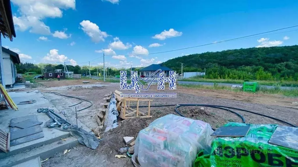 Дом в Курская область, Курск Фестивальная ул. (100 м) - Фото 1